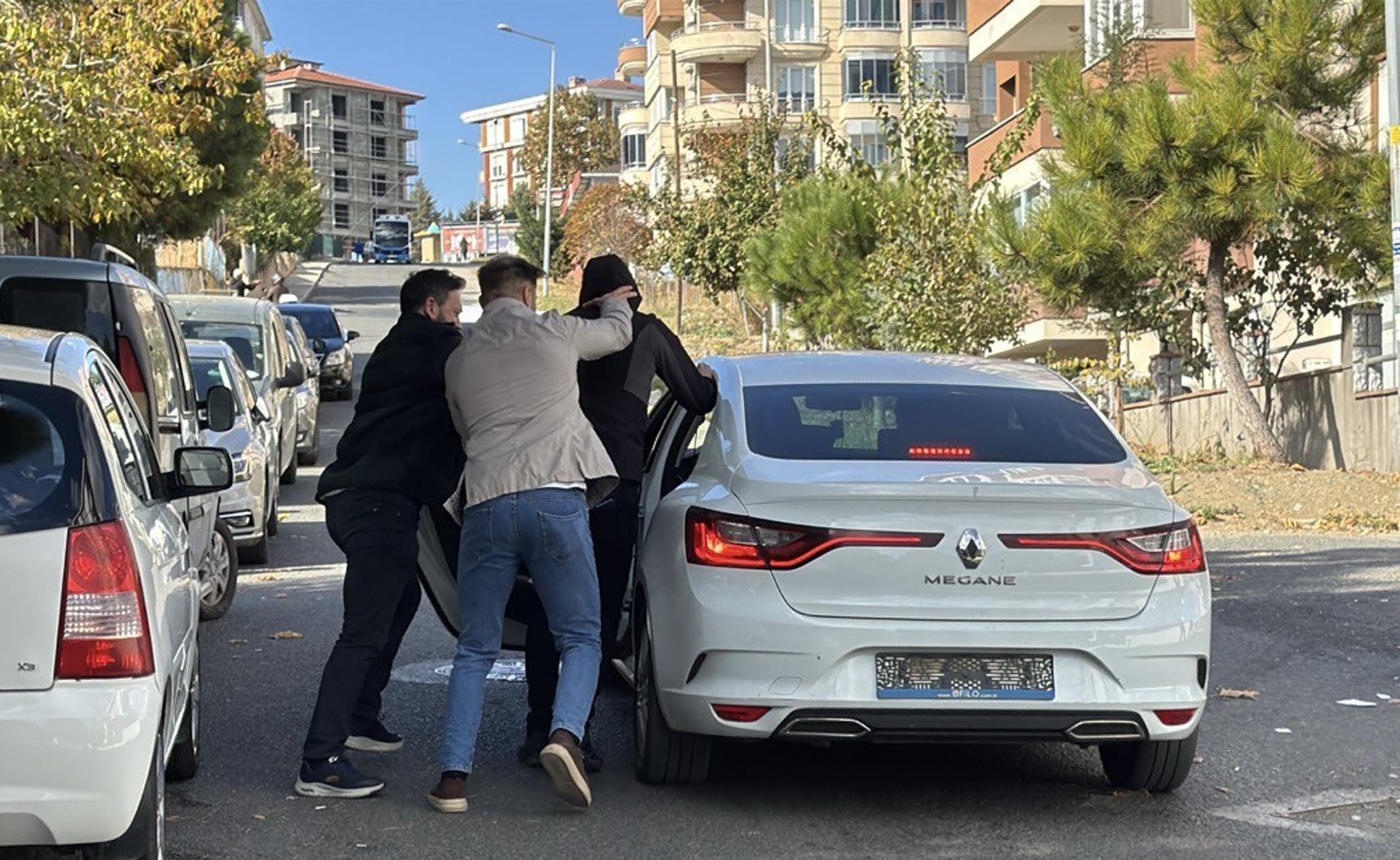 3 ilde dolandırıcılık operasyonu