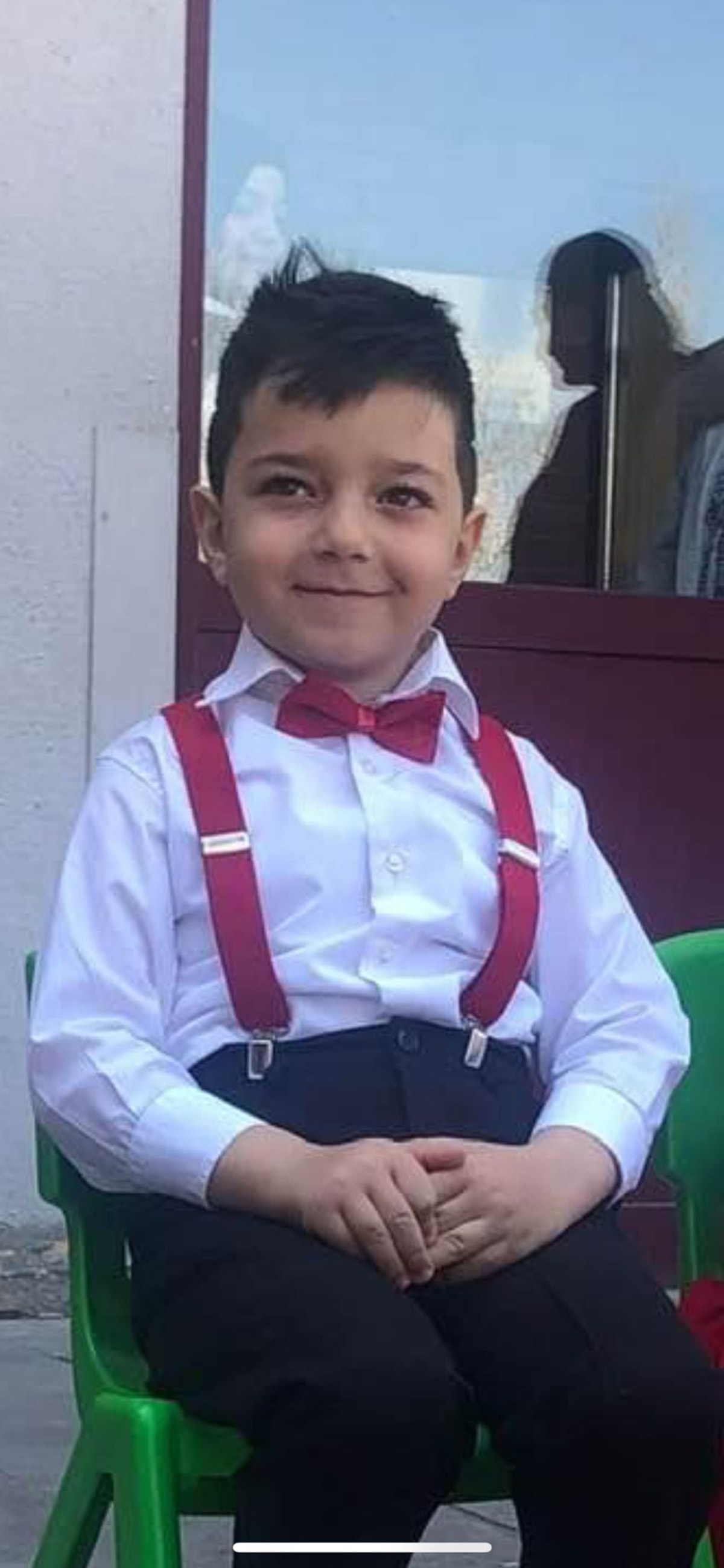 6 yaşındaki Metin, sünnet olduktan sonra hayatını kaybetti: Akılalmaz iddia