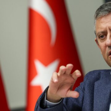Ahmet Özer’e ziyaret talebine yanıt yok