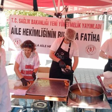 “Aile hekimlerinin ruhuna fatiha” diyerek lokma döktürdüler