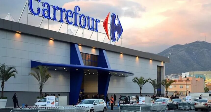 Boykot listesindeki Carrefour, o ülkedeki mağazalarının tamamını kapatıyor