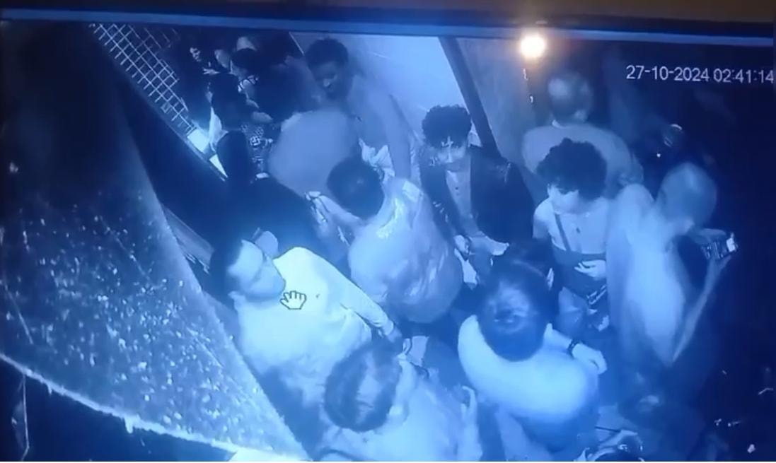 Cadılar Bayramı'na gelenleri soyup soğana çevirdiler