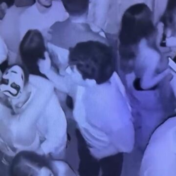 Cadılar Bayramı’na gelenleri soyup soğana çevirdiler