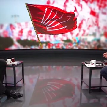 CHP lideri Özgür Özel, Uğur Dündar’la Arena’da gündemi değerlendiriyor