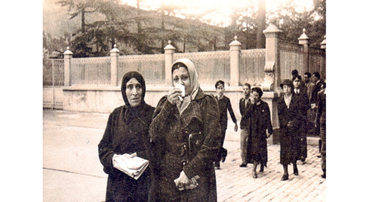CUMHURİYET’İN KURUCUSU ULU ÖNDER’E 1938’DE YAZILAN HÜZÜN DOLU 38 MEKTUP