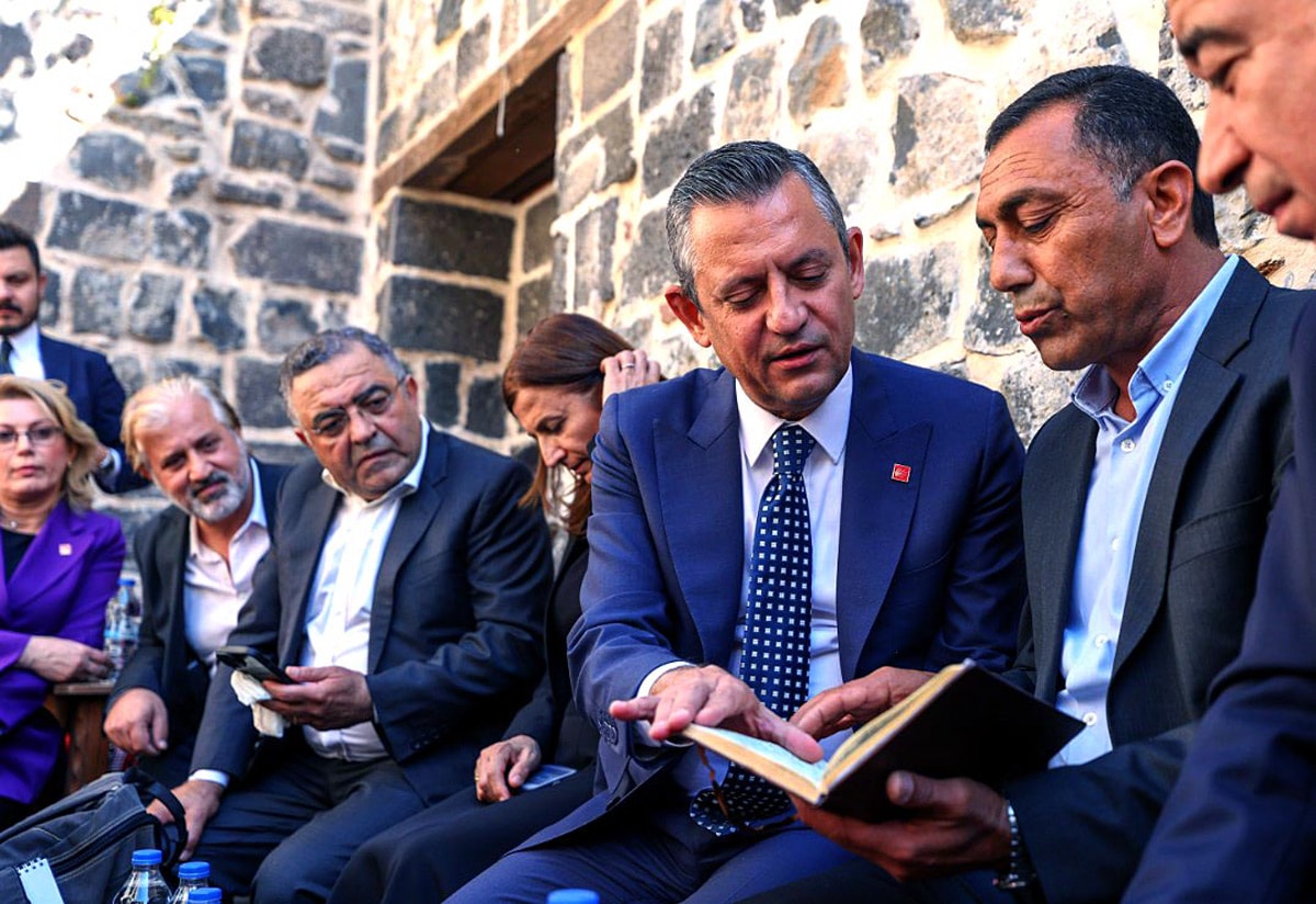 Doğu batı fark etmiyor, dert açılım değil geçim
