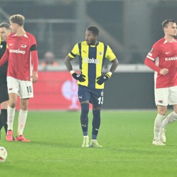 Fenerbahçe yine o kabusu yaşadı! Engel olamıyor