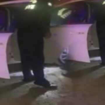 Gaziantep’te seyir halindeki otomobil alev alev yandı