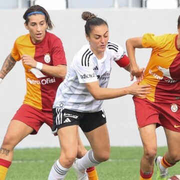 Kadın futbolunda derbi heyecanı