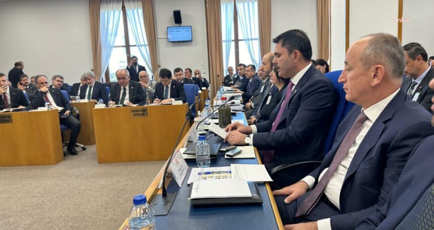 Kurum ve CHP’li vekiller arasında küfürlü tartışma