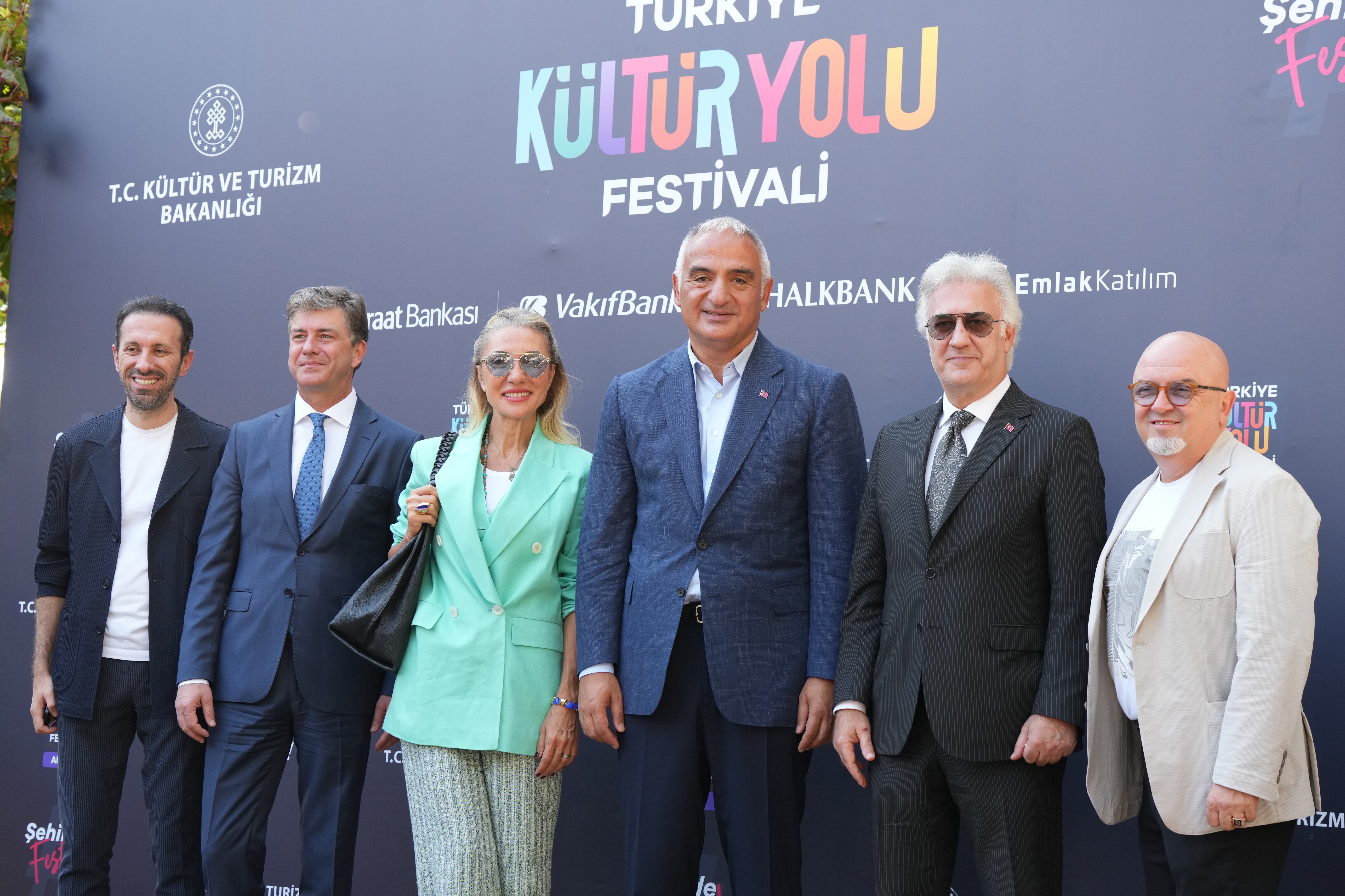 "Lale devri bitti" demişti, Tamer Karadağlı'dan yeni açıklama