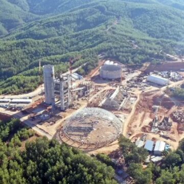 Ruhsatsız ve yıkım kararı olan çimento fabrikası için yeni gelişme