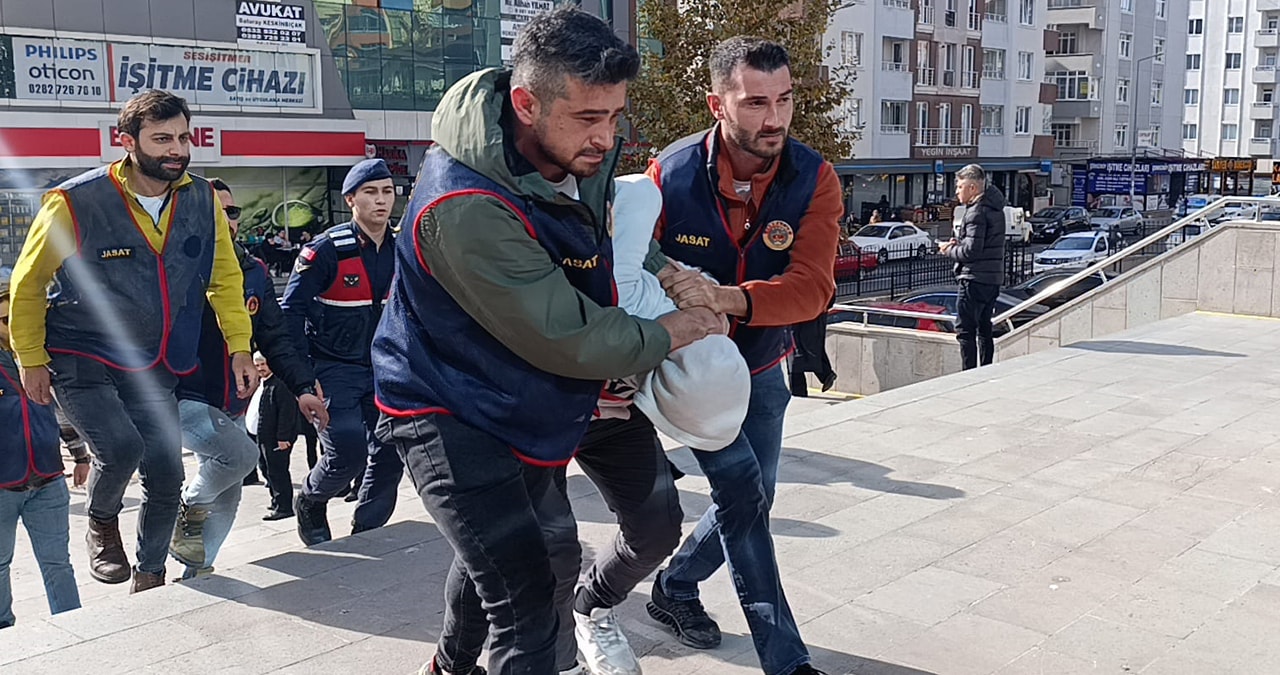 Sıla bebekten sonra bir cinsel istismar olayı daha! 9 aylık bebeğin anne ve baba tutuklandı