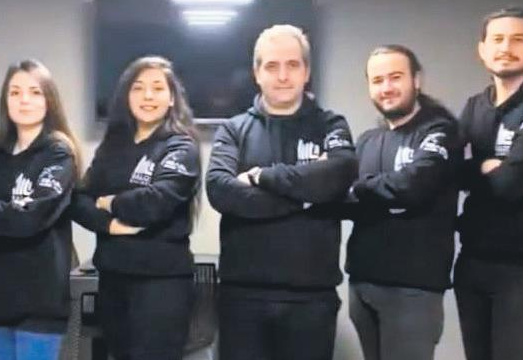 Türkiye'nin en parlak beyinlerinden Ecem TIR'ın altında can verdi