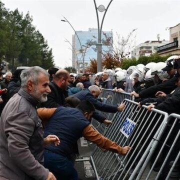 Valilikten kayyum protestolarına önlem: İkinci bir emre kadar yasaklandı
