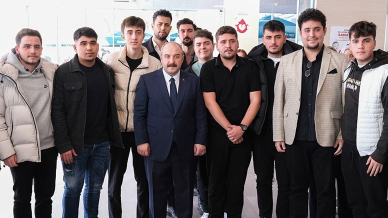 Varank, 'liyakatsizlik' ve 'torpil'i unuttu: Alın terinin yanında, akıl teri de önemli