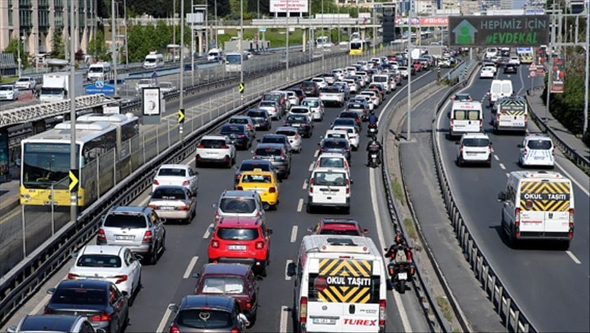 En az bir milyon otomobil etkilenecek: Yeni yılda bu araçların satılması yasaklanıyor