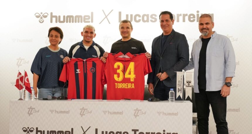 Galatasaray’ın yıldızı Torreira reklam yüzü oldu