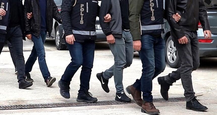 İzmir’de IŞİD operasyonu: 15 şüpheli yakalandı