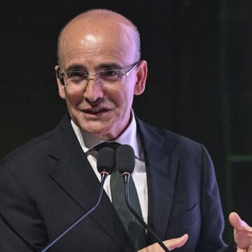 Şimşek enflasyonu düşürmenin yollarını açıkladı