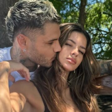 Icardi yeni sevgilisi ile şov yaptı!