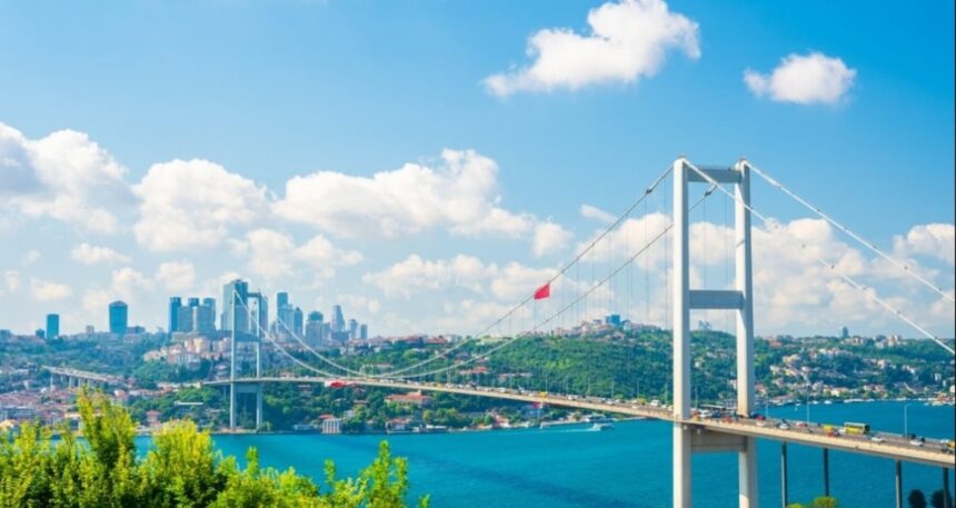 Gökyüzü neden mavi? Cevabı düşündüğünüzden daha karmaşık