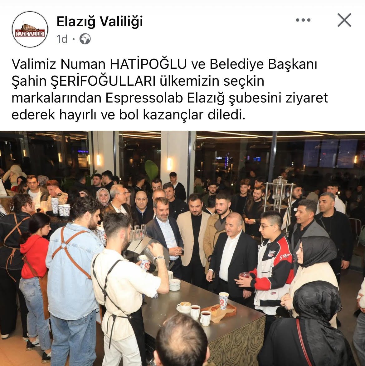 AKP’liler neredeyse vali ve emniyet müdürü orada…. Boykot edilen kahveciye gittiler