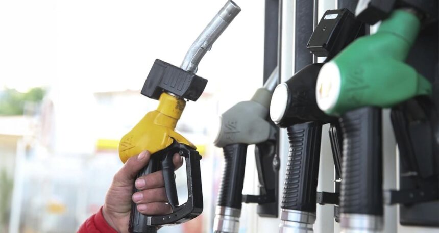 Benzinin ardından bir indirim de motorine