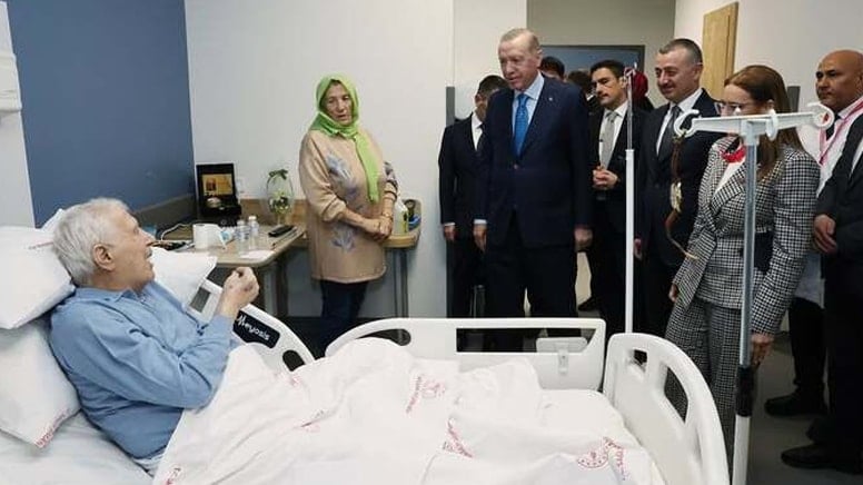 Erdoğan'ın eski yol arkadaşı Burhan Abiş yaşamını yitirdi