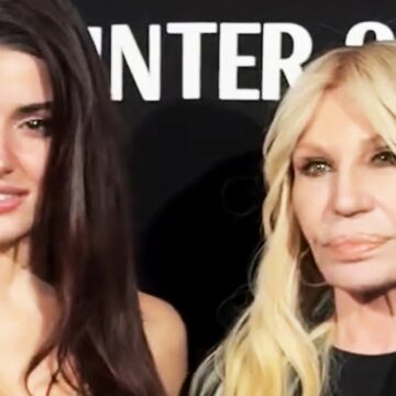 Hande Erçel, dünyaca ünlü modacı Donatella Versace ile aynı karede