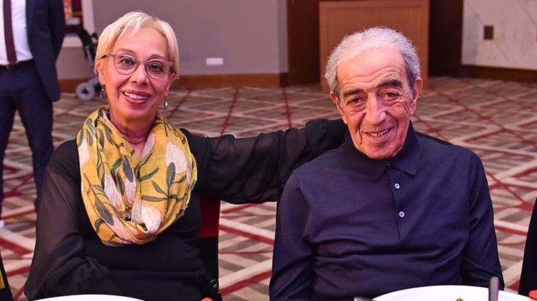 Hayatını kaybeden Edip Akbayram'ın ailesiyle son görüntüleri ortaya çıktı