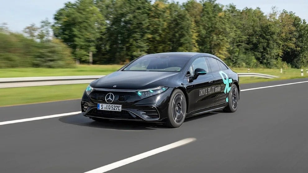 Mercedes, 'Türk mavisi' parlayacak