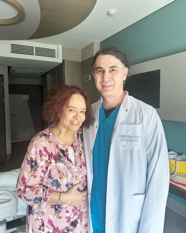 Müjde Ar ölümden dönmüştü... Doktoru son durumunu paylaştı