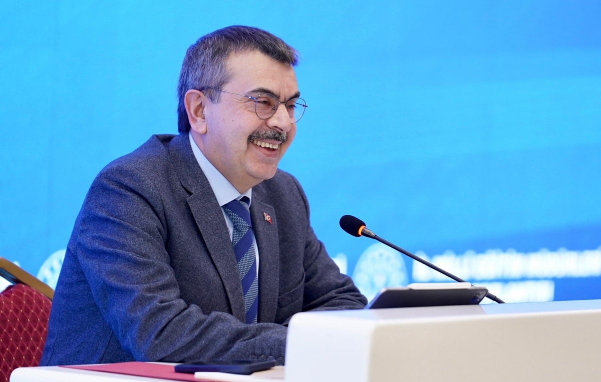 Okulda sabuna para yok ama çalıştaya 17 milyon bulundu