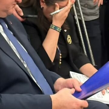 Ukrayna’nın ABD büyükelçisi, Trump’la olan görüşmeyi konuşmadan özetledi