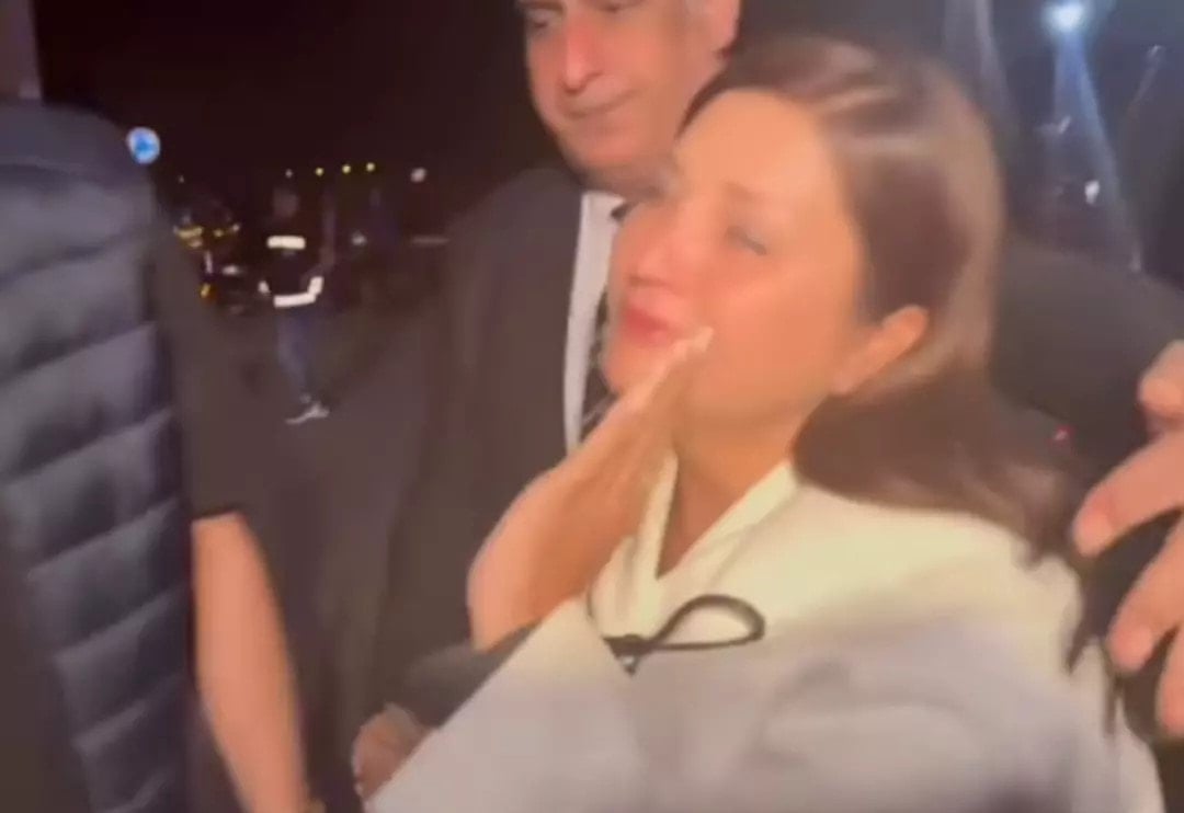 Volkan Konak'ın ölüm haberini alan Sibel Can ağlayarak hastaneye koştu