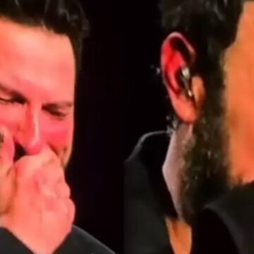 Annesini kaybeden Tarkan ilk konserinde zor anlar yaşadı