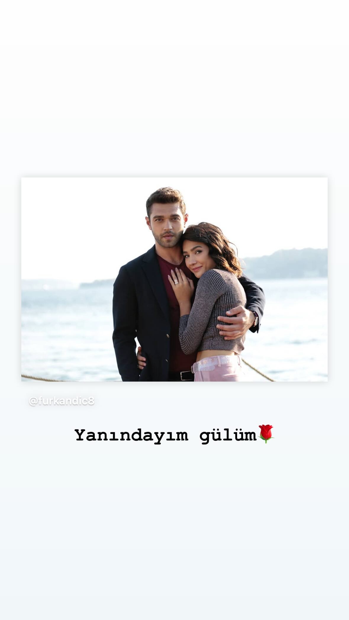 Aybüke Pusat'ın erkek arkadaşı da TRT dizisinden çıkarıldı