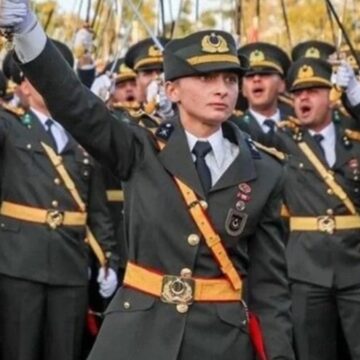 Bakanlık hâlâ teğmenler TSK’nın itibarını bozdu diyor