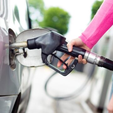 Benzine bu gece zam geliyor