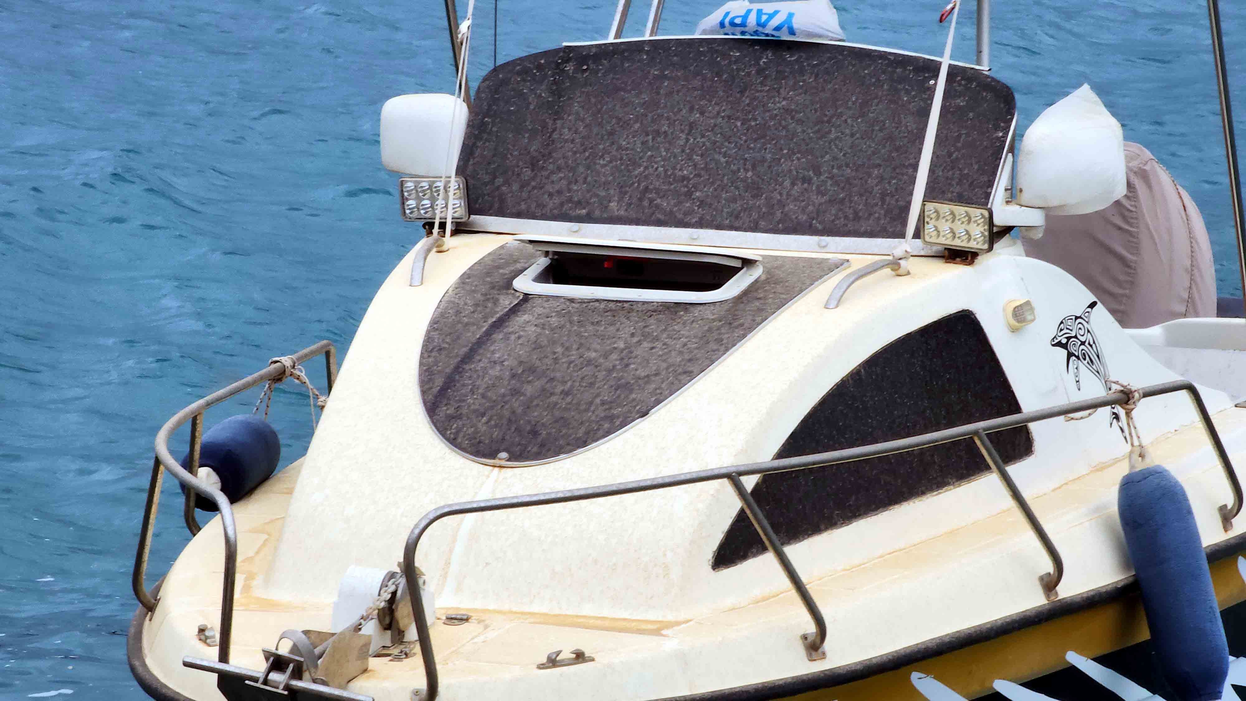 Bodrum çamurla kaplandı