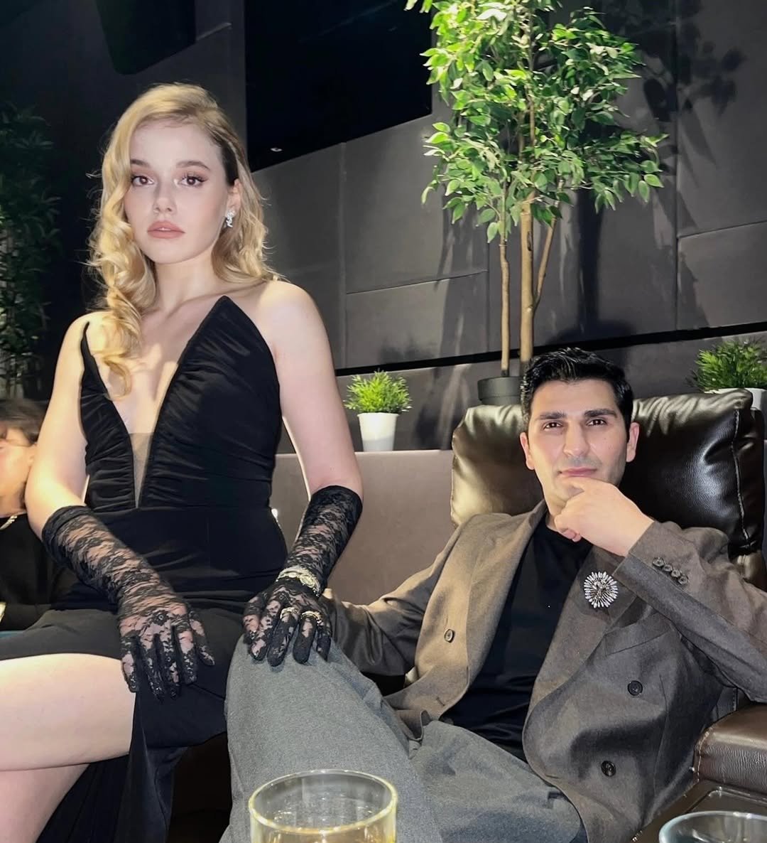 Evliya Aykan'ın sevgilisiyle fotoğraflarına yorum yağıyor: Abla nasıl bir günah işledin?