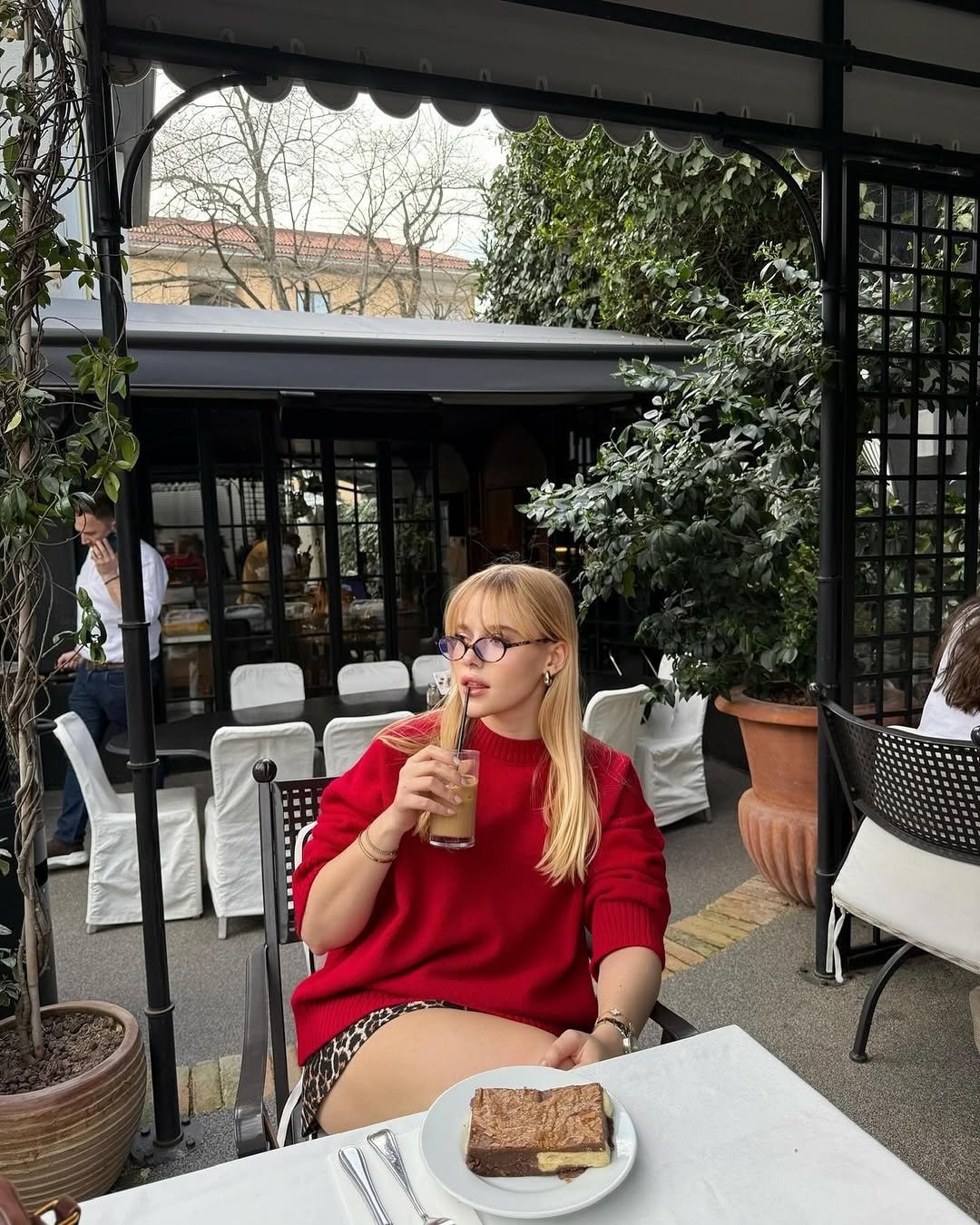 Evliya Aykan'ın sevgilisiyle fotoğraflarına yorum yağıyor: Abla nasıl bir günah işledin?