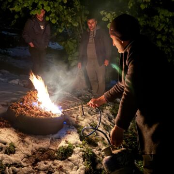 Hasat başladı: Tarladaki mahsul servet değerinde olunca gece gündüz başında nöbet tutuldu