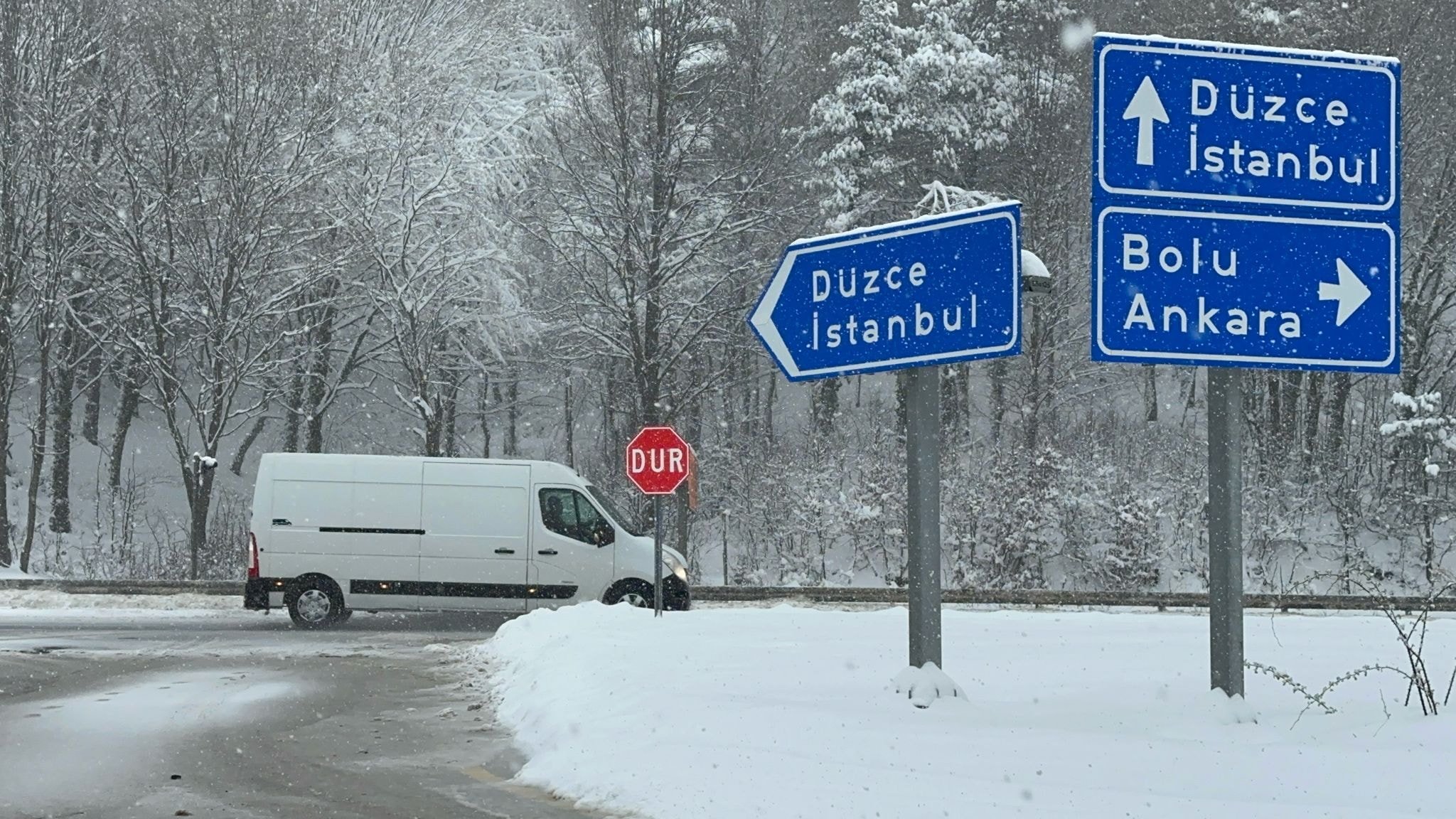 Kar, Bolu Dağı'na da düştü