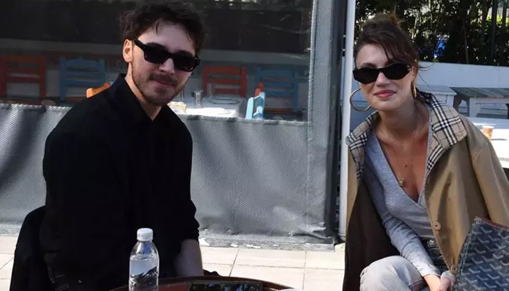 'Kardeşini' askere uğurladı! 'Onur'la hayat geçirdiğim için çok mutluyum'