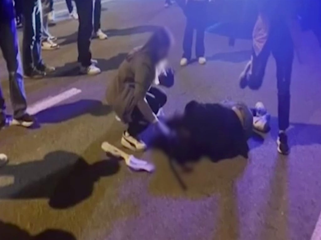 Kayseri'de genç kadına sokak ortasında önce taciz sonra darp