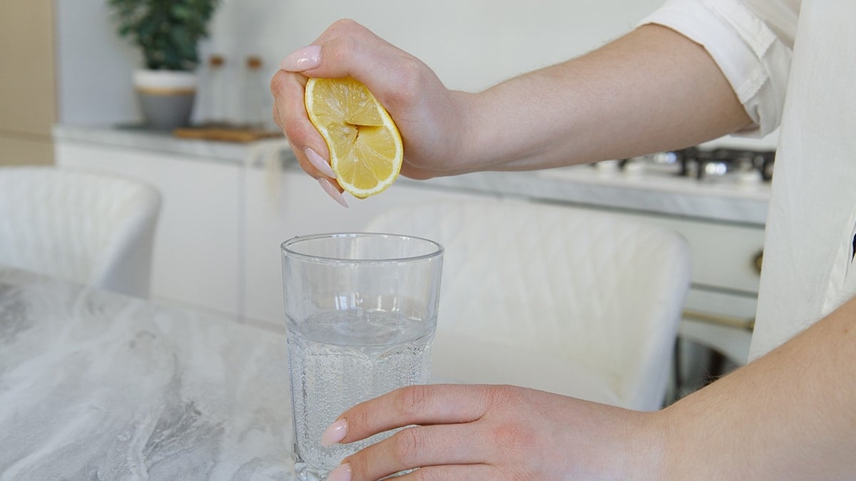 Kefir, bitki çayı veya sebze suları değil: İşte doktorların önerdiği en sağlıklı içecek