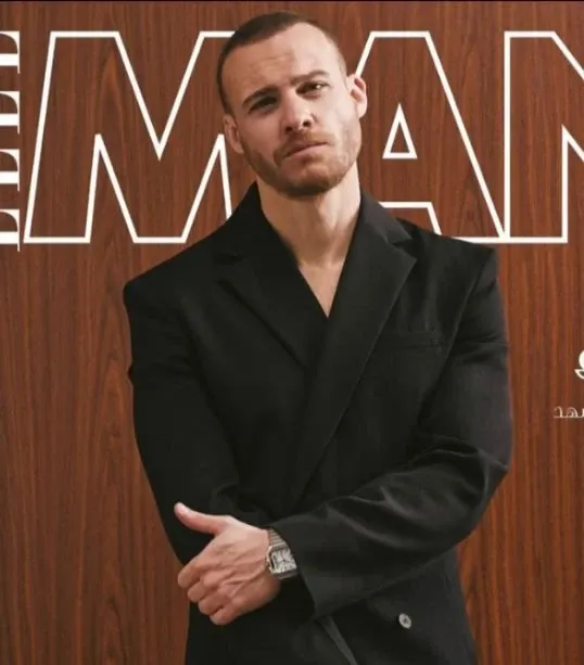 Kerem Bursin saç etkirdi sosyal medya yıkıldı