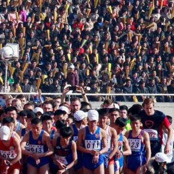 Kuzey Kore başkentini, yıllar sonra ilk kez dünya atletleri için açtı